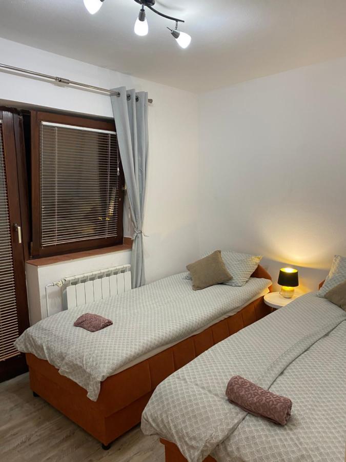 Apartman Laura Smoljanac Exterior photo